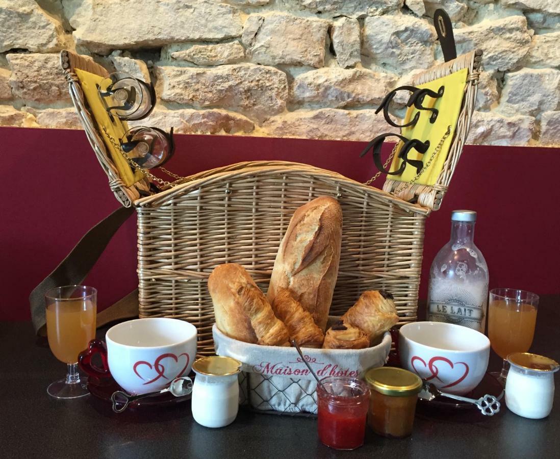 Maison D'Hotes & Spa La Vallee Des Reves Nods ภายนอก รูปภาพ